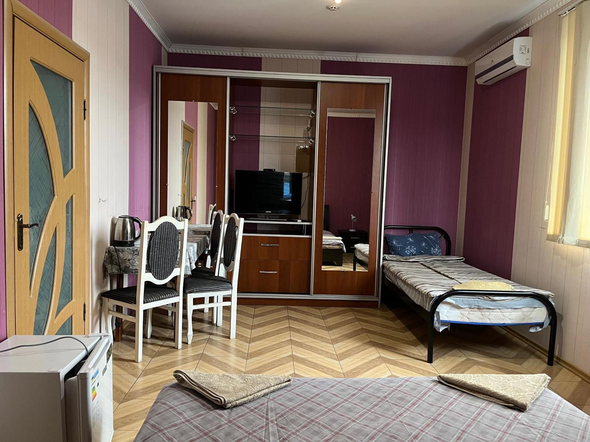 Mini Hotel Leon Lalovo Εξωτερικό φωτογραφία