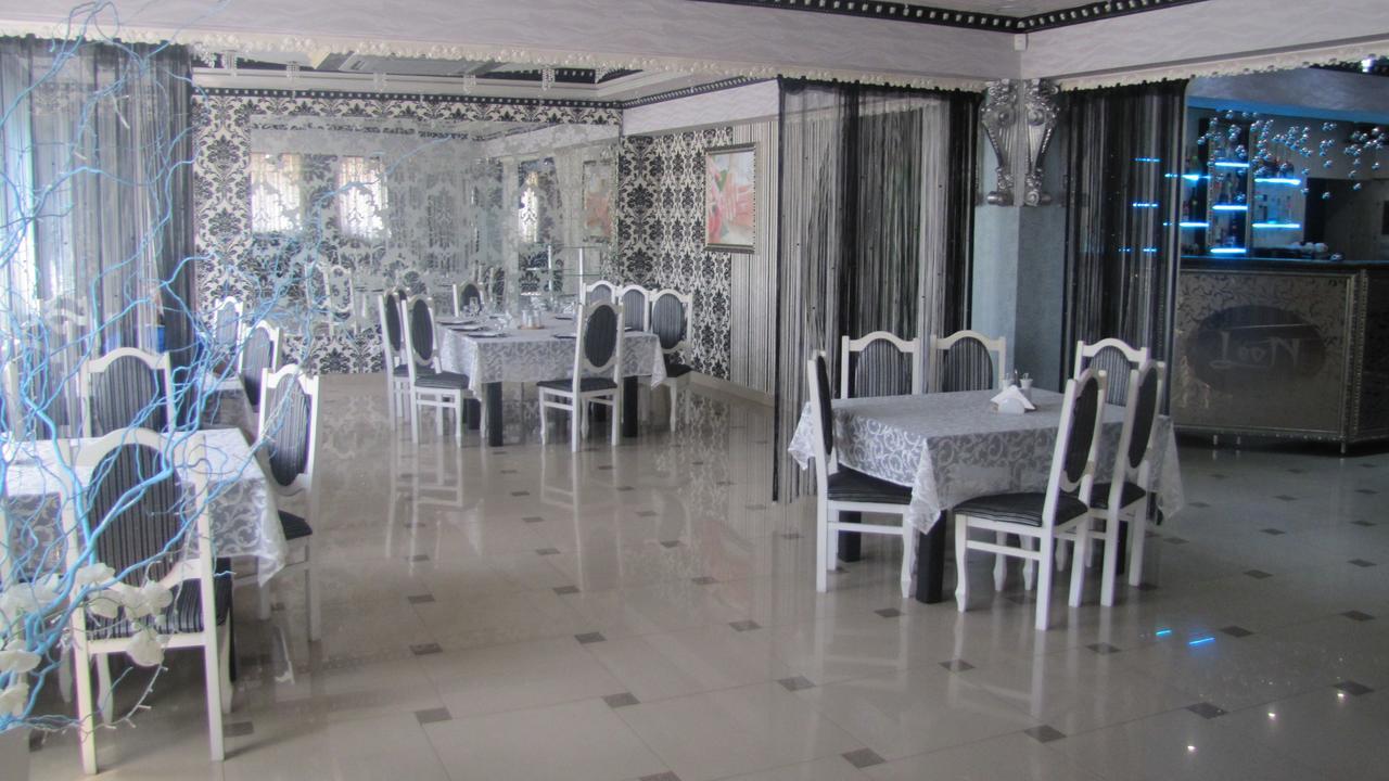 Mini Hotel Leon Lalovo Εξωτερικό φωτογραφία