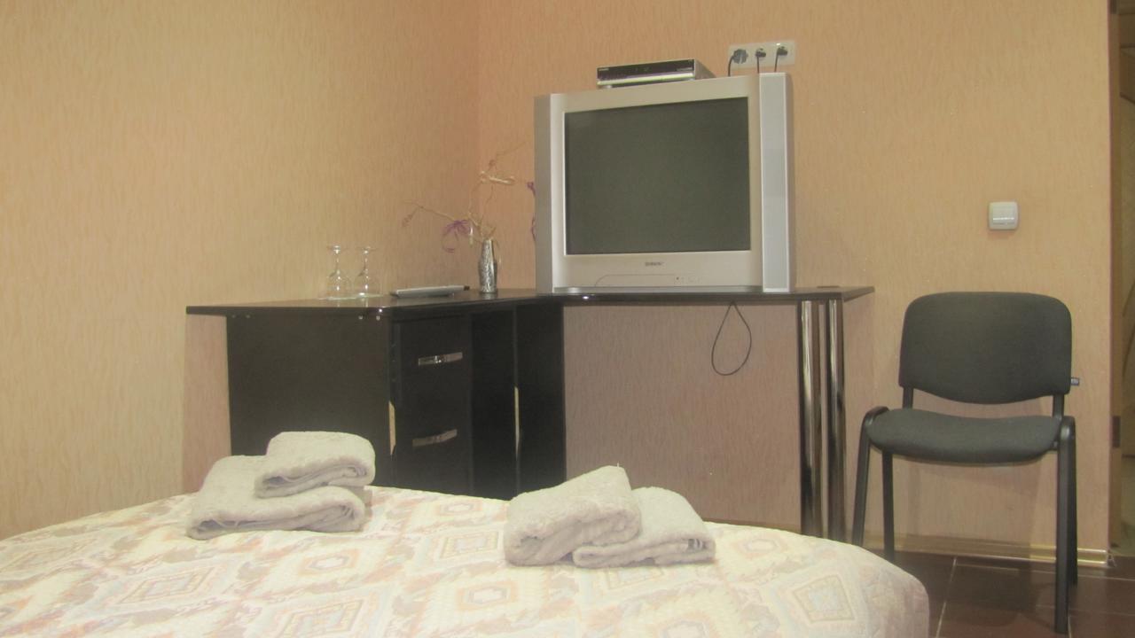 Mini Hotel Leon Lalovo Εξωτερικό φωτογραφία