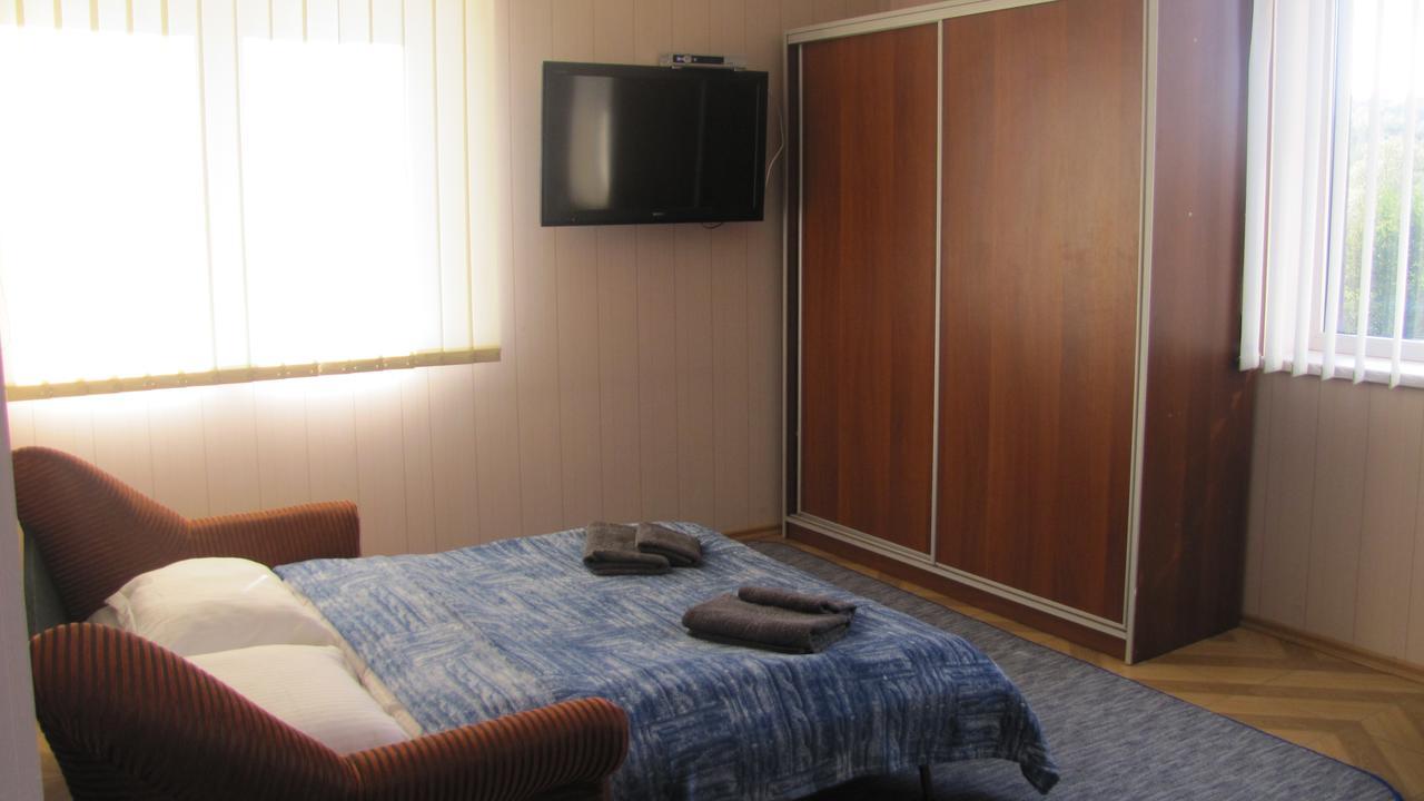Mini Hotel Leon Lalovo Εξωτερικό φωτογραφία