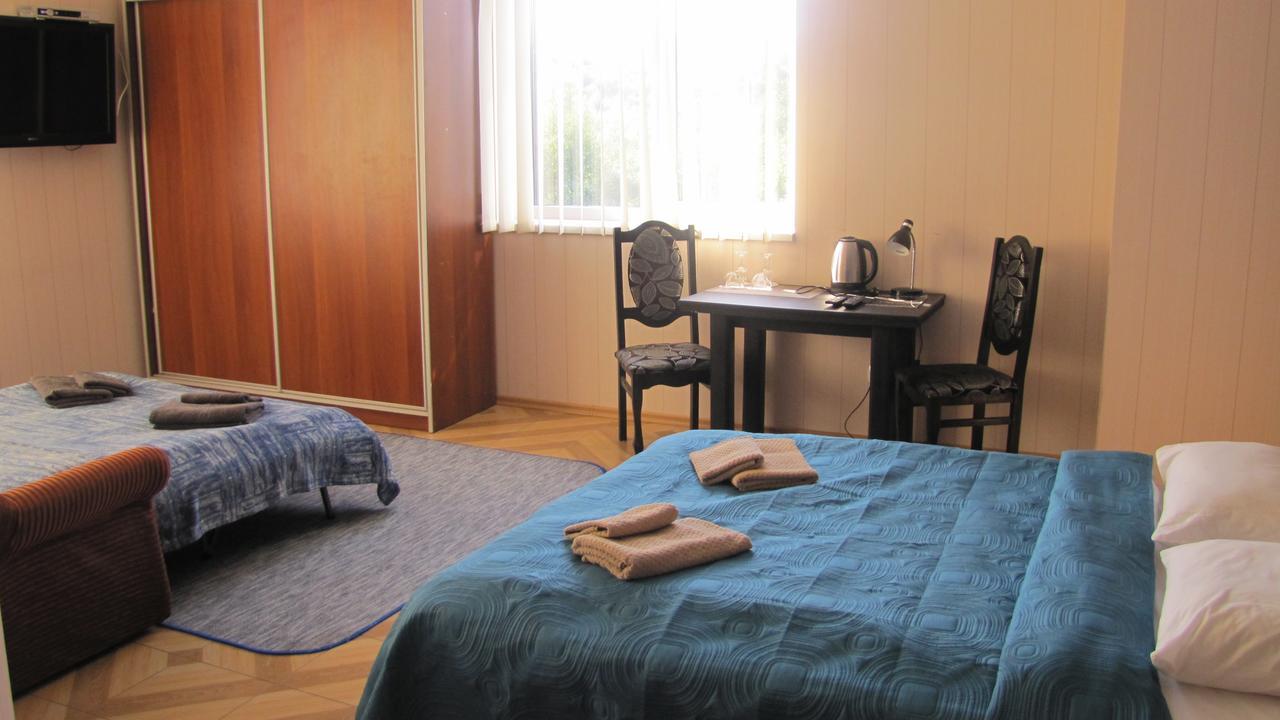 Mini Hotel Leon Lalovo Εξωτερικό φωτογραφία