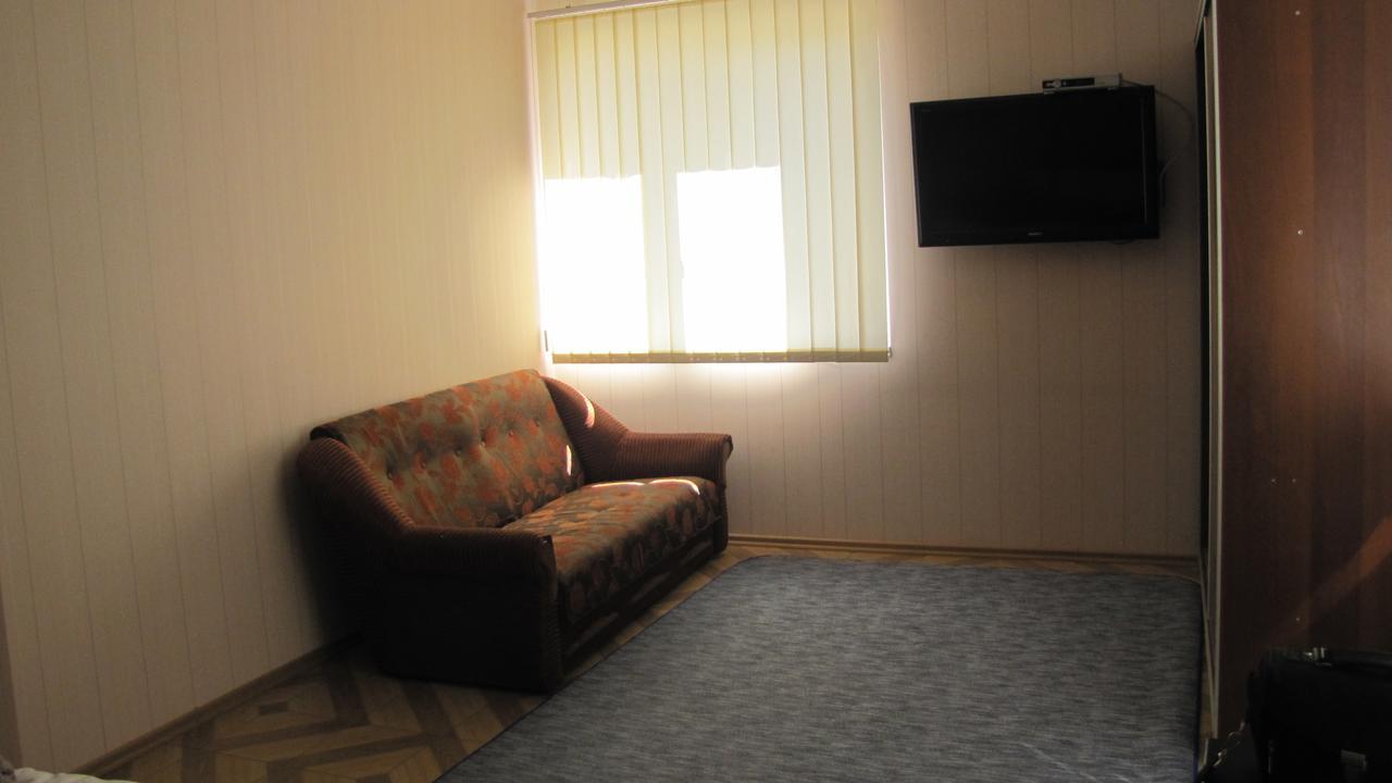 Mini Hotel Leon Lalovo Εξωτερικό φωτογραφία