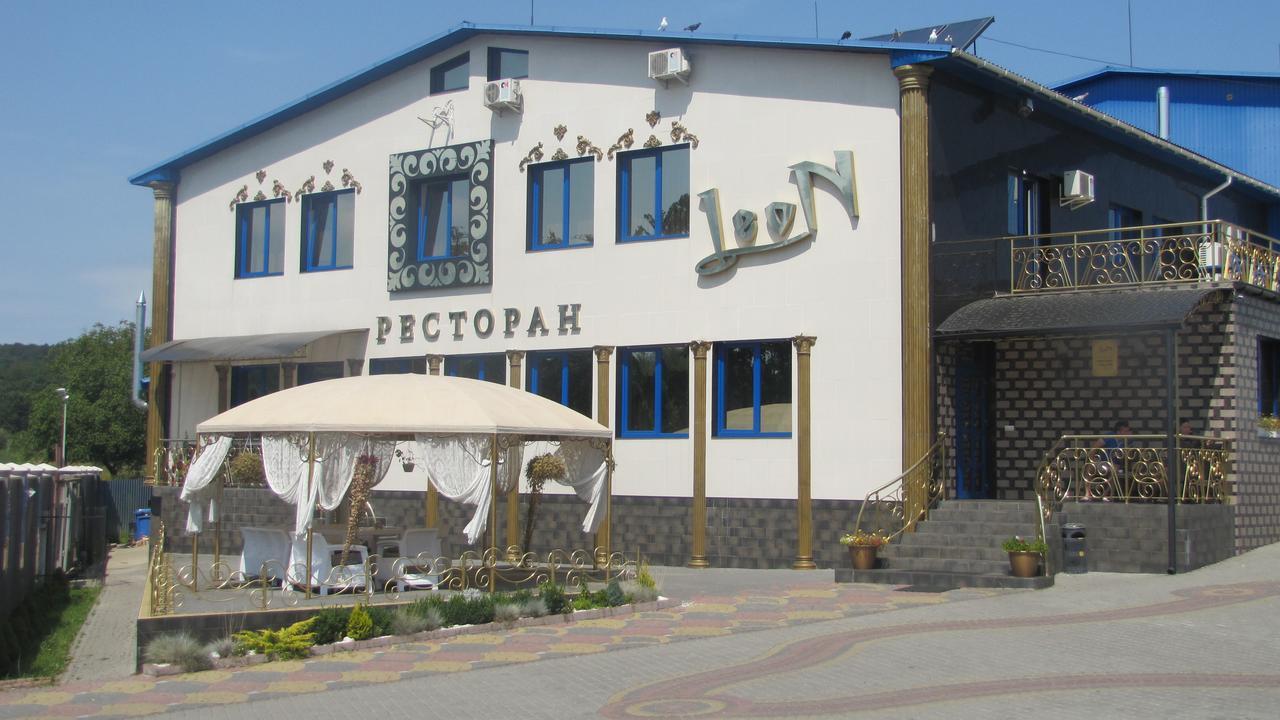 Mini Hotel Leon Lalovo Εξωτερικό φωτογραφία